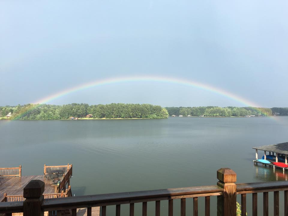 Lake Gaston Real Estate Lifestyle Photo 04