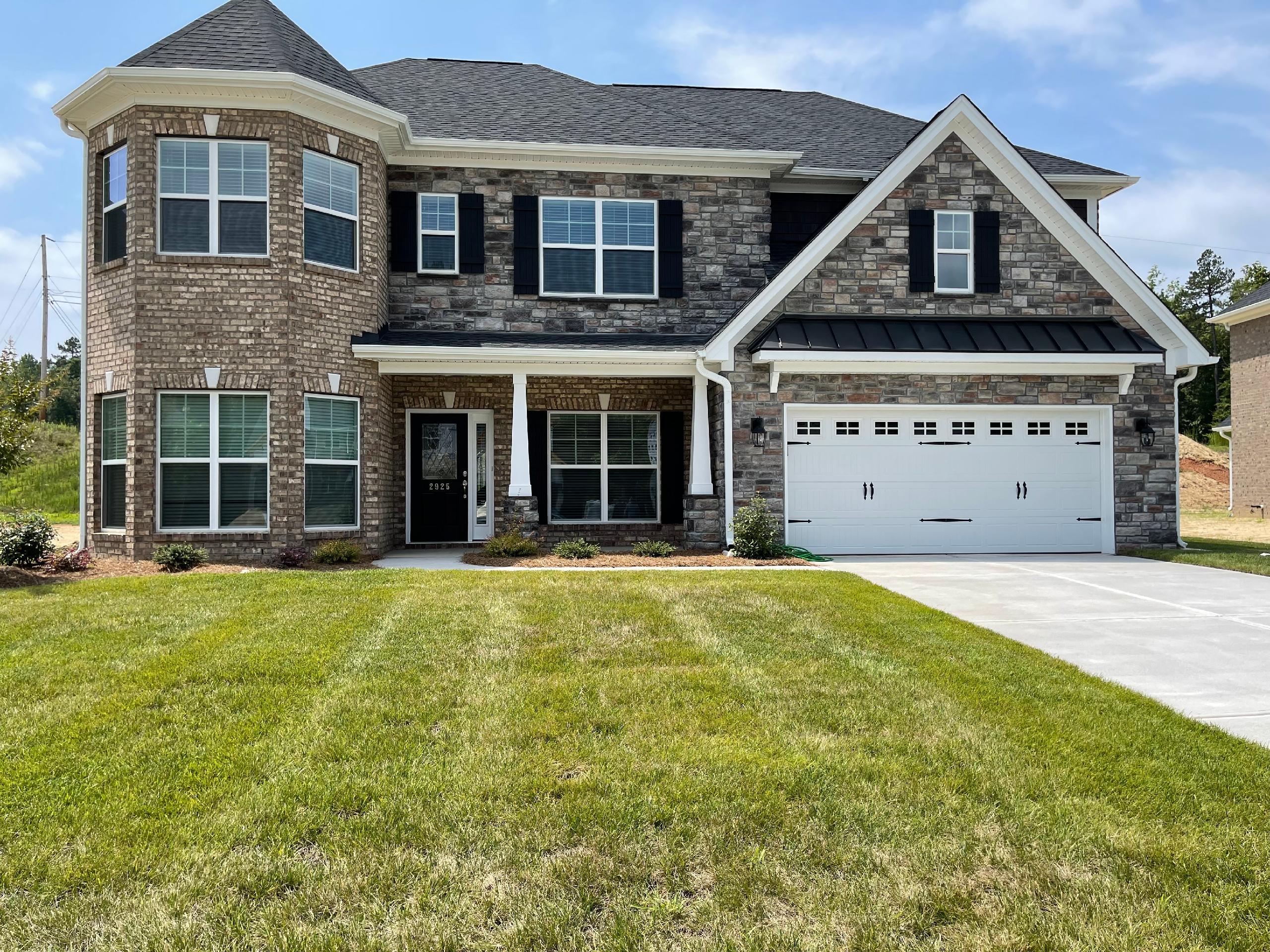 Mount Airy Real Estate Lifestyle Photo 01